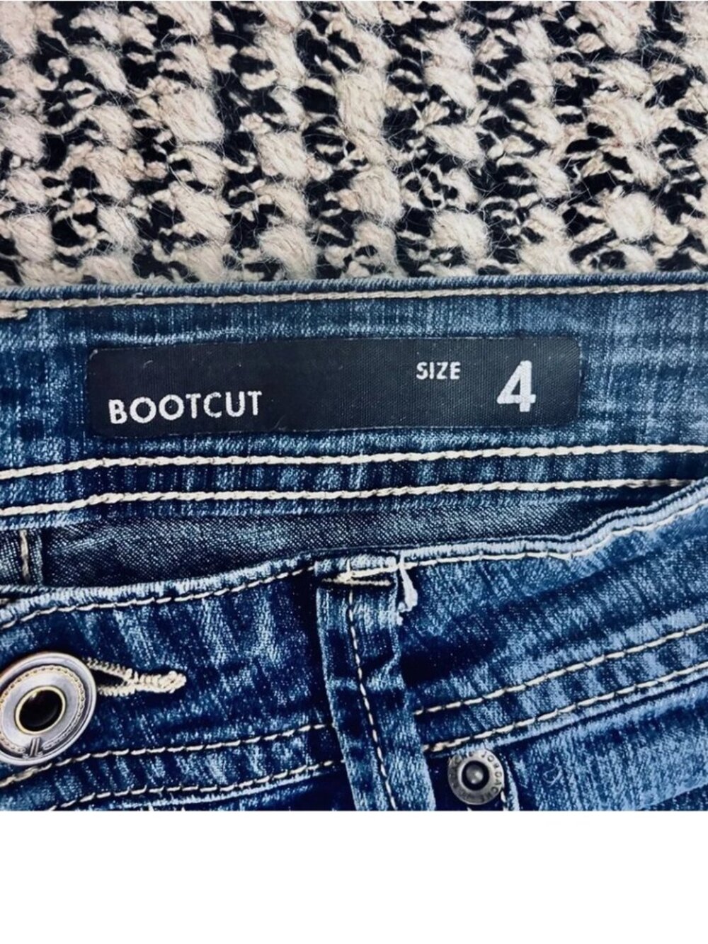 Jordache Vintage Boot Cut Jeans - Picture 5 of 5